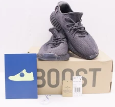 Mens Adidas Yeezy Boost 350 V2 Black Non-Reflective 2019 Size 13 Authentic Used