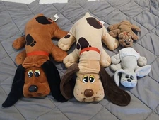 Lot Of Four Pound Puppies - Two Modern And Two Vintage