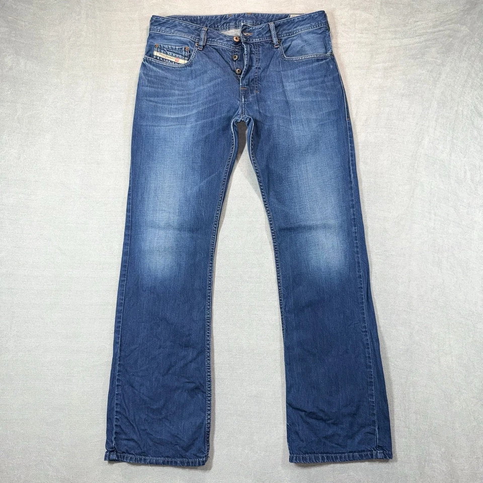 Jeans Diesel Zatiny Para Hombre 32x32 Azul Denim Regular Bootcut Desvanece Bigotes 0818N Foto 2 de 4