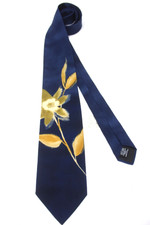 2599   NEW HUGO BOSS MEN'S TIE 100  SILK MADE IN ITALY