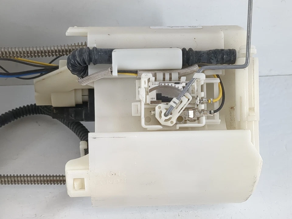 Conjunto de bomba de combustible eléctrica Honda Civic 2006-2011 WOL97 Foto 2 de 4