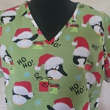 SB Scrubs Green Holiday Santa Penuins Short Sleeve VNeck Medical Scrubs Top Med