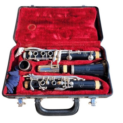 Vito Reso-Tone 3 Clarinet with Buffet Crampon Mouthpiece Hardshell Jupiter Case