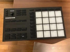 Native Instruments MASCHINE MIKRO MK3 USB MIDI Pad Controller Black Japan Used