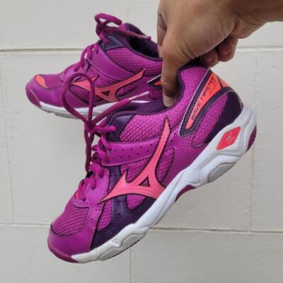 Mizuno Wave Twister 4 JR Running Gym Sport Turnschuhe Lila. UK 4 EUR 36,5