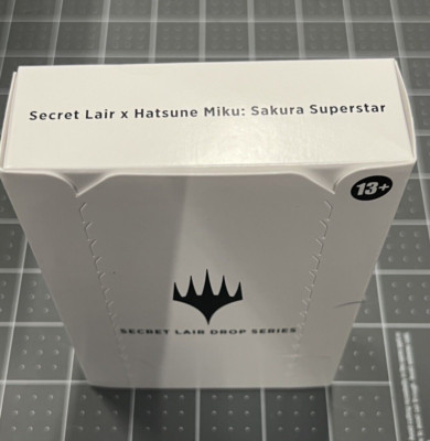 Secret Lair x HATSUNE MIKU Sakura Superstar NON Foil ENGLISH MTG
