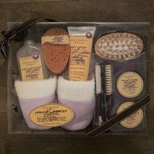Tuscan Hills Vanilla Almond Bath Gift Set Body Scrub Butter Slippers Wash Spong