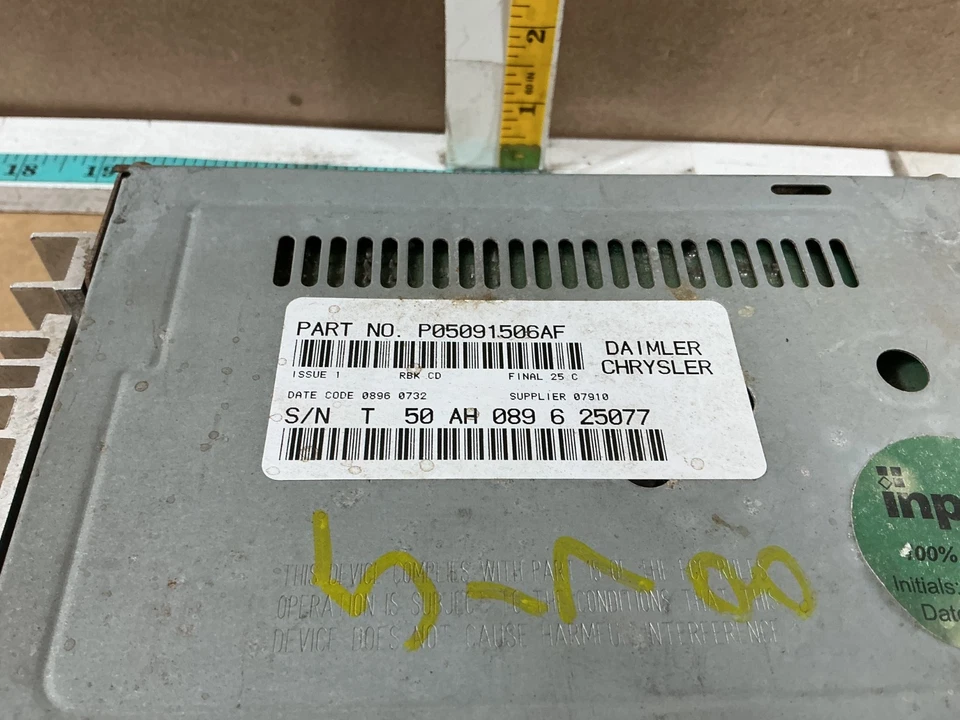 Chrysler Town & Country 2003-2007 receptor de radio reproductor de CD P05091506AF OEM Foto 4 de 4