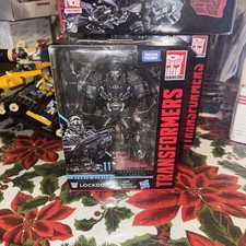 Takara Tomy Transformers Studio Series 11 LOCKDOWN Deluxe Class Action Figure