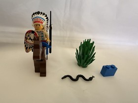 Genuine LEGO System set 6709 Tribal Chief from the LEGO Western theme (1999)