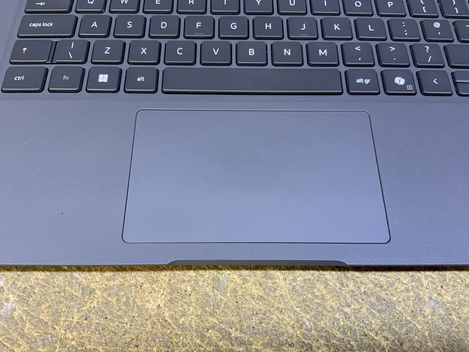 Dell Latitude 3450 · i7-1355U · 16GB · 512GB, photo 4 of 5
