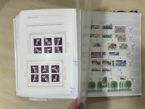 Austria stamps. Ex dealer stock book, messy huge lot, mostly mint + used #z904 - Imagen 12 de 23