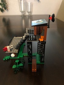 Lego 8632 Agents Swamp Raid 100% Complete w/ Manual & Minifigs!