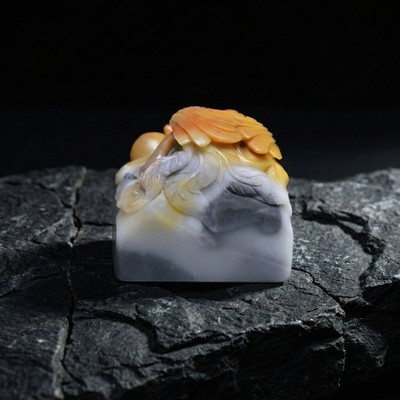 Phoenix Reborn Imperial Shoushan Stone Furong Seal - Golden Ink-wash Masterpiece