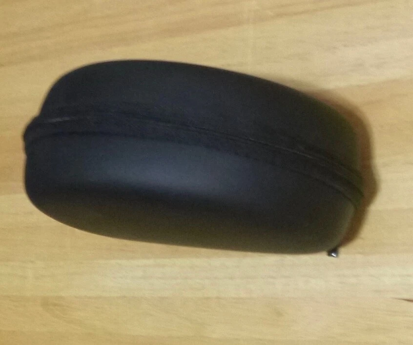 GOgroove BLUEVIBE DLX Kit de Auriculares Bluetooth TV Inalámbricos 2017-Funda con Cremallera Foto 2 de 4