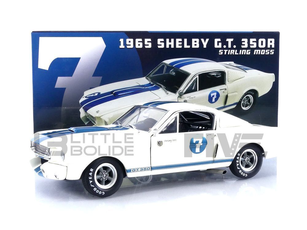 1966 Shelby GT350 ミニカー1/18 1966 Hertz Shelby GT350H 1:18-Scale Diecast Car With Candy
