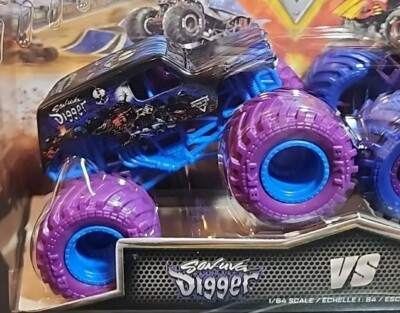 MONSTER JAM SERIES 29 SON UVA DIGGER VS MOHAWK WARRIOR 1:64