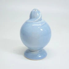 LuRay Pastels Salt Pepper Shakers Blue Taylor Smith TS&T MCM B17
