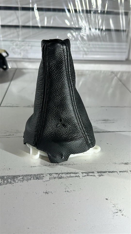 Mitsubishi Evo 8 5 Speed Custom Italian Leather Shifter Boots - Image 4 of 4