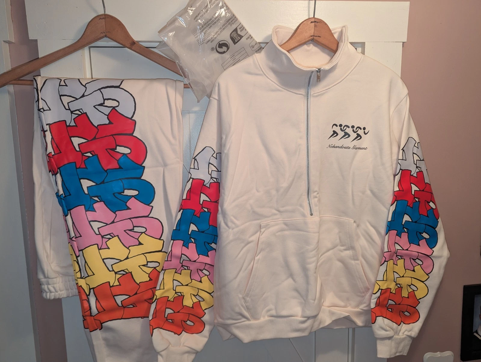 Nohandouts Garments SIZE XL Premium Half Zip Hoodie Tracksuit Cream White