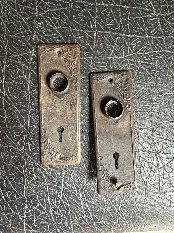 Vintage Brass Door Knob Backplates Set of 2 With Decorative Flower Design