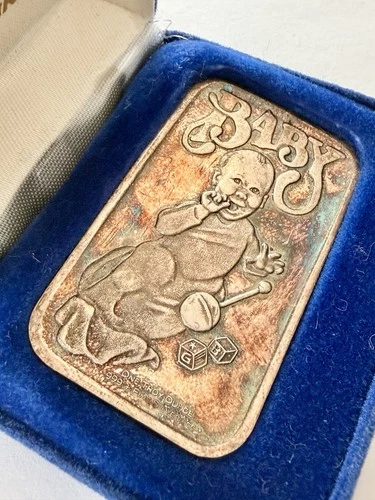 Crown Mint Baby 1oz .999 Fine Silver Art Bar w/ Case Vintage CCM