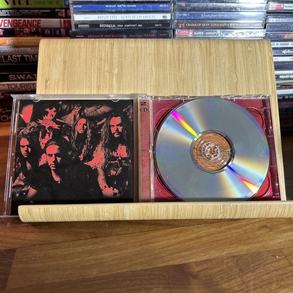 SEPULTURA Under A Pale Grey Sky 2 CD (S4.0) - Image 3 of 4