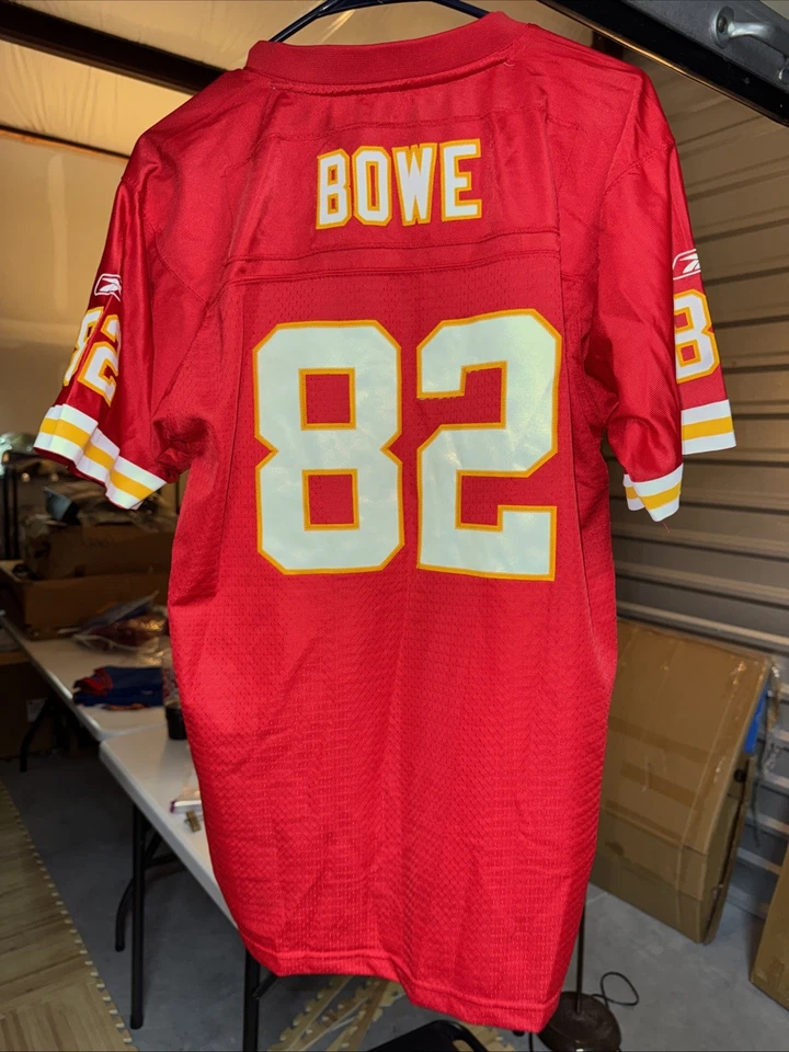 Camiseta de fútbol americano roja de los Kansas City Chiefs Dwayne Bowe #82 NFL para niños XL extra grande Foto 2 de 2