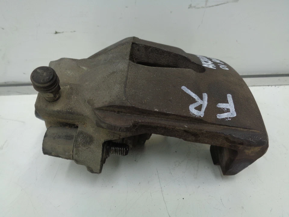 ПЕРЕДНИЙ ПРАВЫЙ ПАССАЖИРСКИЙ ТОРМОЗНОЙ СУППОРТ VOLKSWAGEN 98-05 ОТ ОРИГИНАЛЬНОГО ПРОИЗВОДИТЕЛЯ AK2001108 - Изображение 3 из 4