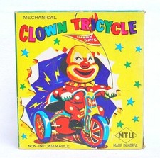 MTU Korea CLOWN Character TRICYCLE MOTORCYCLE Wind-Up Tin Toy MIB 60 FABULOUS 