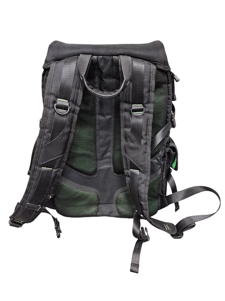 Mochila para juegos Razer Mobile Edge Razer Tactical Pro 17 Foto 3 de 4