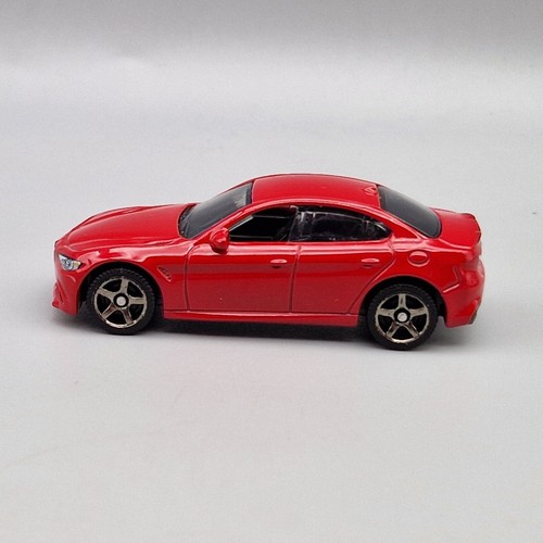 Matchbox Alfa Romeo Guilia Diecast Model Car - Excellent Condition - Picture 3 of 6