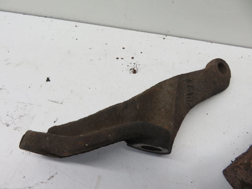 TOYOTA MR2 MK2 3SGTE REV 1-2 ENGINE BRACKETS 1989-1993 - Image 3 of 4
