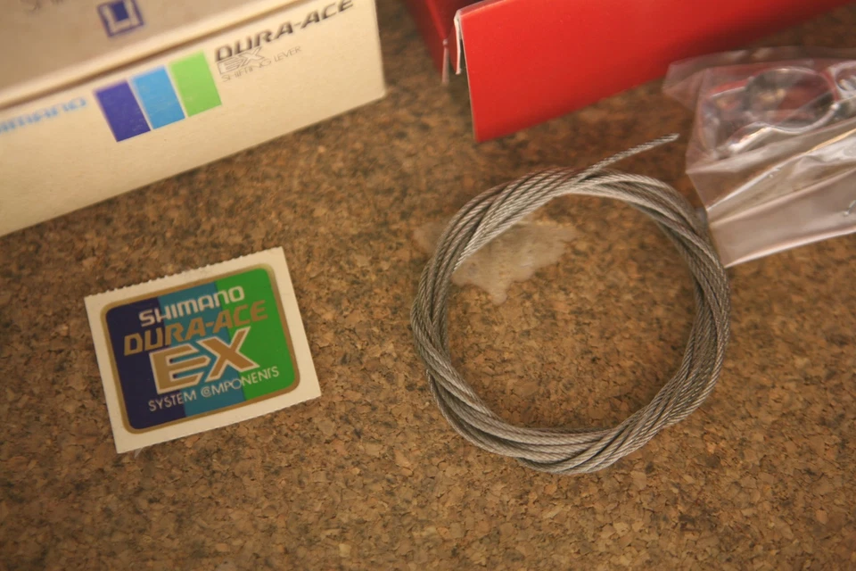 Vintage NOS NEW NIB Shimano Dura Ace frame downtube shifters set cables SL-7200 - Image 3 of 4