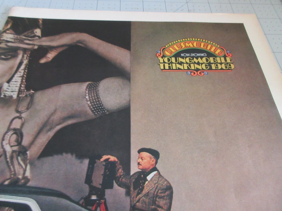 Anuncio impreso Oldsmobile Delta 88 Royale 1969 vintage en 2 páginas Foto 3 de 4