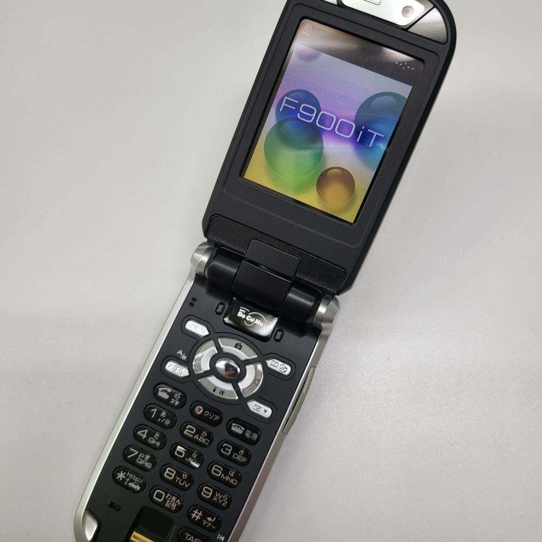 docomo F900iT タッチパネルガラケー Fujitsu Docomo F900It Touch Panel Phone Japanese Flip Phone