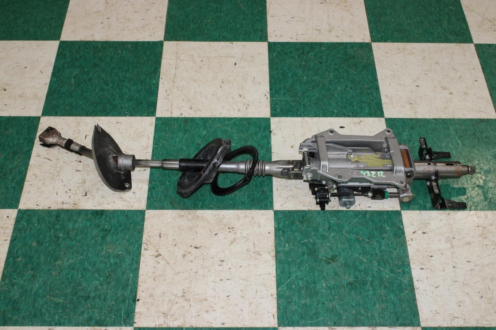 14-17 GHIBLI Electric Steering Column Assembly Tilt Shaft Module OEM Factory OE