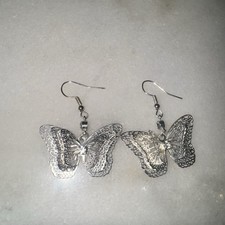 Gorgeous Butterfly Dangle Earrings