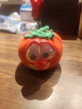 READ Veggie Tales Bob the Tomato Plush Toy Googly Google Eyes Fisher Price