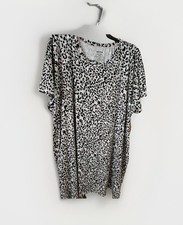 Joyspun Woman's size 2X-3X pink snow leopard nightgown with pockets, Super Soft