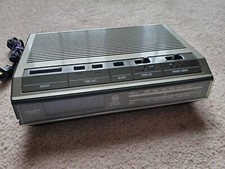 GE General Electric 7-4642 AM/FM Alarm Clock Radio  Semi-Works, Read 