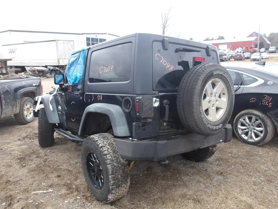 Motor de limpiaparabrisas usado para: Jeep Wrangler 2011 grado A Foto 3 de 4