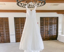 Off Shoulder Lace Wedding Dress SIZE 6