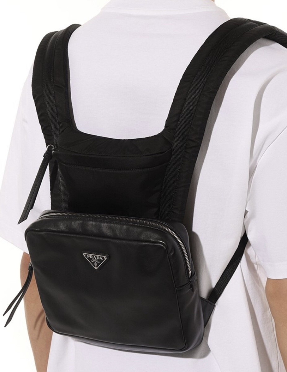 PRADA BLACK LEATHER/NYLON BACKPACK MENS. STYLE 2VZ093 2DXV PRADA BLACK LEATHER/NYLON BACKPACK MENS. STYLE 2VZ093 2DXV