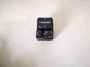 Toyota Avensis 2006 Wing mirror control switch (Exterior Mirror Sw #2009302-41