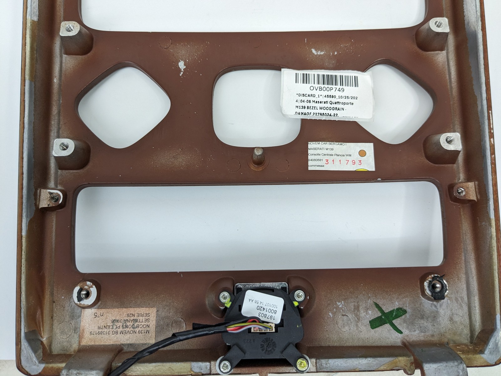 2003-2008 Maserati Quattroporte Dash Radio AC Console Bezel Trim Panel Wood OEM