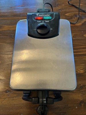 Toastmaster TMRWB Pro Flip Belgian Waffle Iron Maker Non Stick Ceramic Stainless