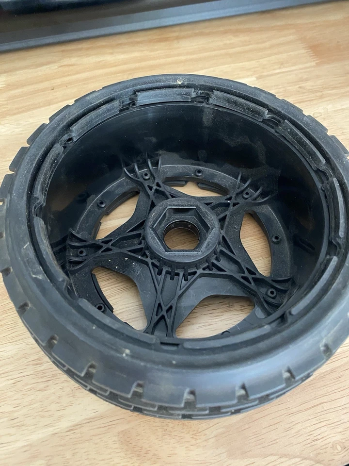 HPI RC 1/5 Dirt Buster Tire And Wheel 170x60 - Image 2 of 4
