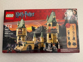 LEGO 4867 Harry Potter - Hogwarts - 100% Complete With Box & Manual- Retired