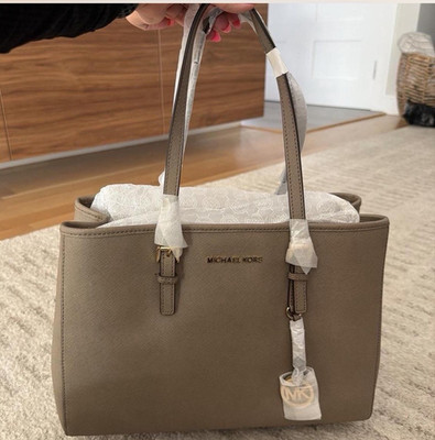 Michael Kors Jet Set Travel Large East West Tote Dune Zip, Gold Hardware